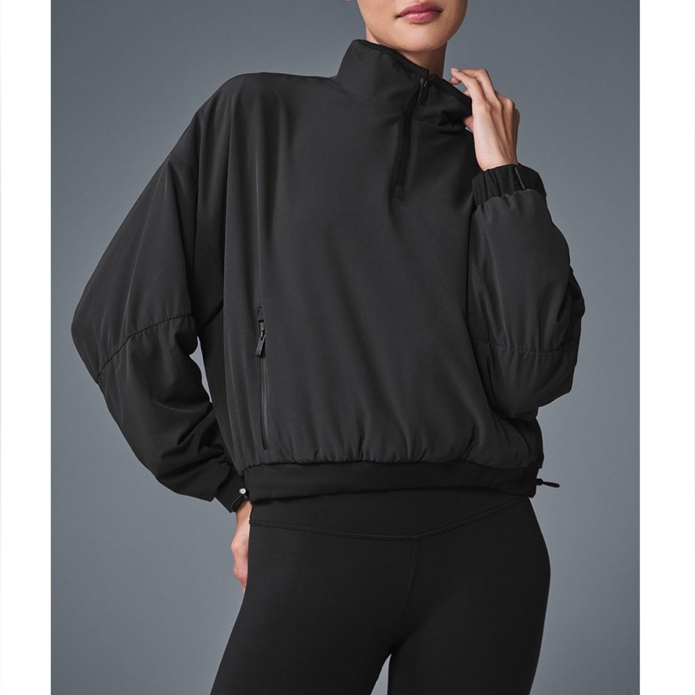 ALO Yoga Cropped Elevation Coverup - Black